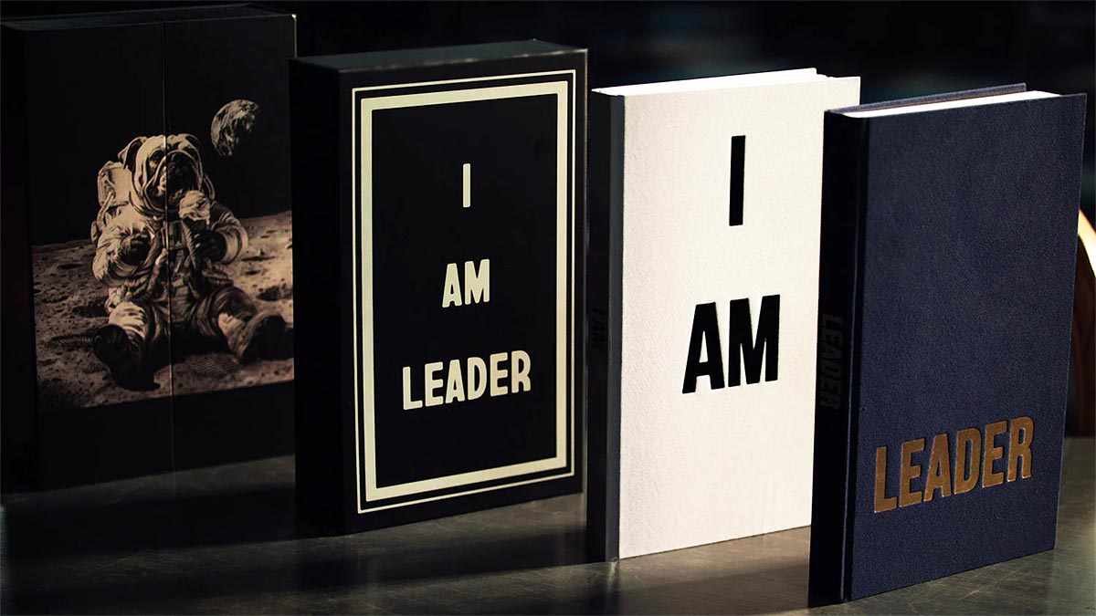 I AM LEADER "Bully On Time" Limited Art Edition Book Set & Art Print